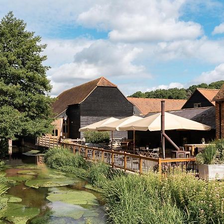 Tewinbury Farm Hotel Ngoại thất bức ảnh