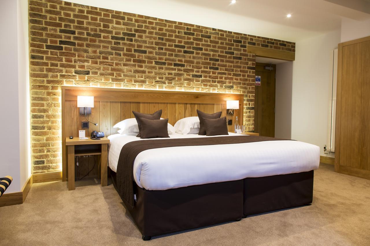 Tewinbury Farm Hotel Ngoại thất bức ảnh